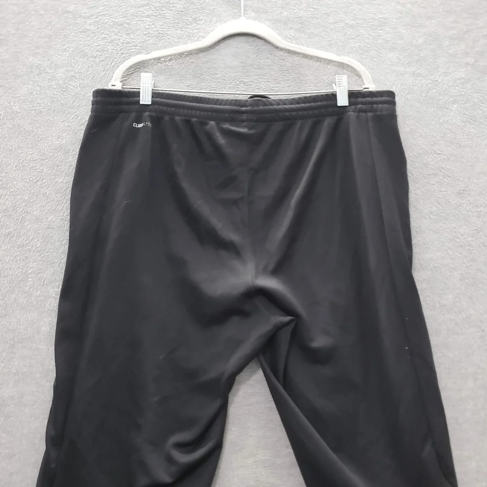 adidas *we offer